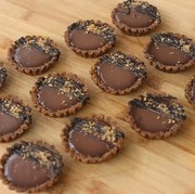 5 Resep Kue Tanpa Oven ala Devina Hermawan untuk Sajian Hari Raya Idulfitri