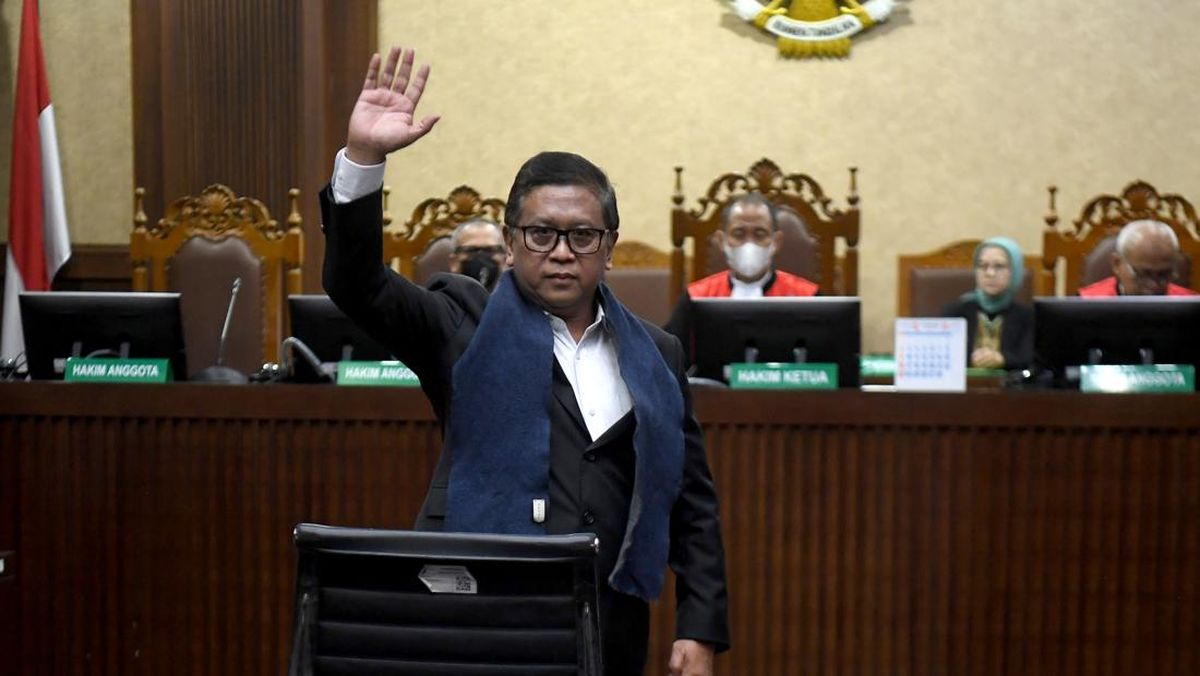 Hasto Didakwa Suap Wahyu Setiawan Rp600 Juta di Kasus Harun Masiku