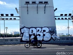 Tulisan 1933 Kotori Flyover Pasupati Bandung