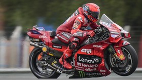 Practice MotoGP: Marquez Tercepat, Bagnaia Jatuh dan Nyaris Masuk Q1