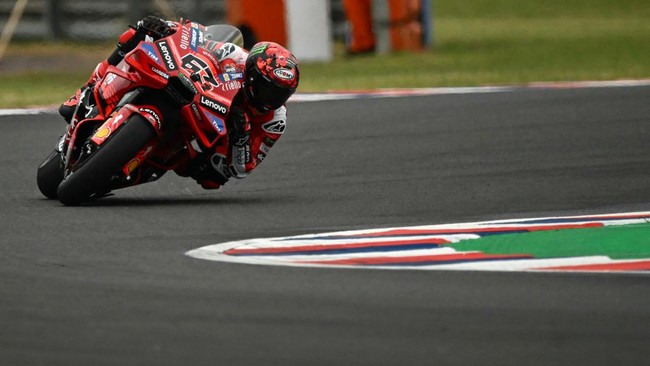 Sprint Race MotoGP Argentina 2025 akan berlangsung pada Minggu (16/3) dini hari. Berikut jadwal siaran langsung Sprint Race MotoGP Argentina.