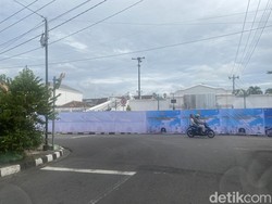 Plengkung Gading Ditutup, Pedagang dan Jukir Sambat