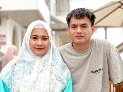 Ditanya soal Momongan Ikke Nurjanah Pasrah di Usia 50 Th, Begini Reaksi Suami