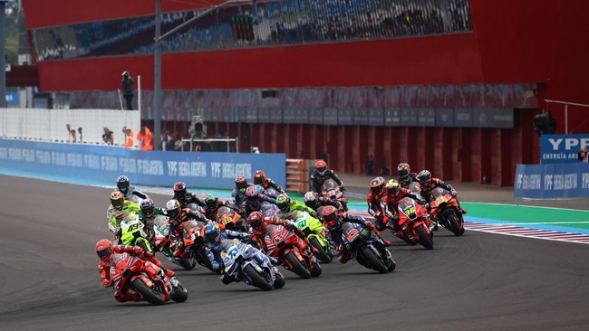 MotoGP Argentina 2025 bakal disiarkan langsung pada Minggu (16/3). Berikut jadwal siaran langsung MotoGP Argentina 2025.