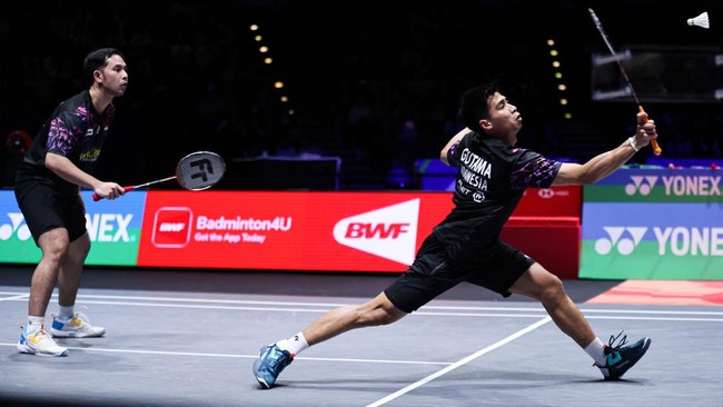 Indonesia menempatkan dua wakil pada babak semifinal Indonesia Open 2025 yang berlangsung di Istora Senayan, Jakarta, Sabtu (7/6).