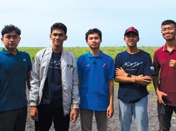 Bangga! Siswa SMK di Pontianak Sukses Luncurkan Roket Buatan Sendiri Setinggi 1 Km