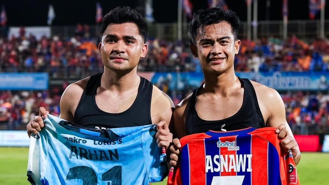 Pemain belakang asal Indonesia, Asnawi Mangkualam, menjadi pemain terbaik dalam duel Port FC vs Bangkok United pada matchday ke-26 Liga Thailand, Minggu (16/3).