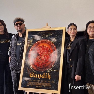 Jadi Nyai Kejam di 'Gundik', Luna Maya Mandi Darah