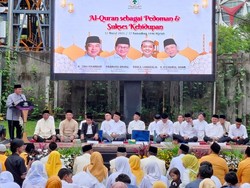 Kelakar Pramono di Bukber DPD Golkar: Deg-degan Kalau Dengar Basri Baco
