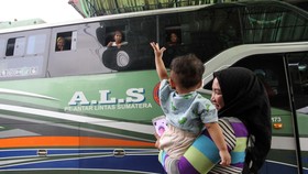 Mudik dari Aceh ke Indramayu, Ayah dan Anak Diturunkan di Tol Cipali