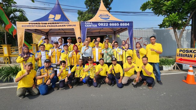 Pendirian posko itu merupakan bagian komitmen pemerintah dalam mengawal kenyamanan dan keamanan para pengguna jalan selama musim mudik dan balik Lebaran 2025.