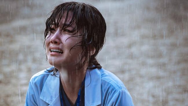 Kata Sutradara soal Ending Hyper Knife yang Dibintangi Park Eun Bin