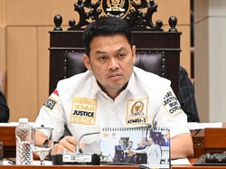 Waka Komisi III Minta Polisi Usut Tuntas Kasus Grup Fantasi Sedarah