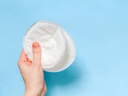 Inovasi Terbaru, Breast Pad Canggih yang Bisa Pantau Kandungan ASI di Payudara