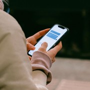 Jutaan Warga RI Punya, Ternyata Aplikasi Ini Jadi 'Jalan Masuk' Maling M-Banking