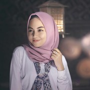 Tak Harus Sesuai Tren Warna Baju Lebaran, Cek Cara Ketahui Warna Personal Sesuai Tone Kulitmu
