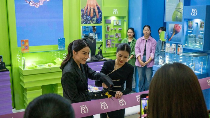 Lebih Dekat ke Pelanggan, ISAGO Buka Toko Pertama di Mall Kota Kasablanka