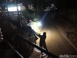 Perjuangan Penambang Pasir di Tarakan yang Mengais Rezeki hingga Dini Hari