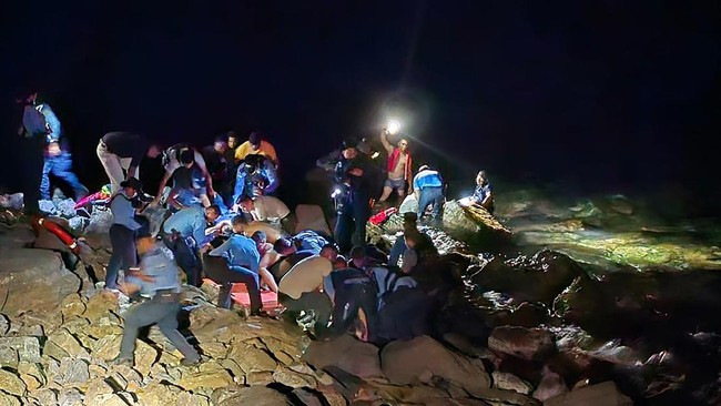 Pesawat Honduras jatuh ke laut di lepas pantai Karibia pada Senin (18/3) pagi waktu setempat menewaskan tujuh orang.