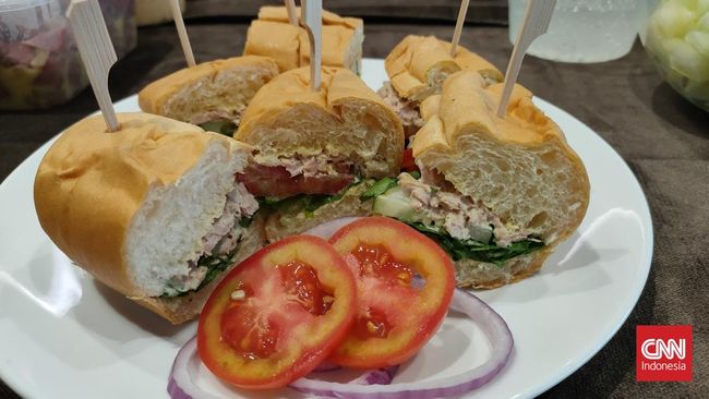 Menu lebaran itu-itu saja? Coba buat Long John Sandwich yang praktis dan hemat.