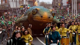 FOTO: Riuh Rendah Perayaan Hari St. Patrick di Dublin