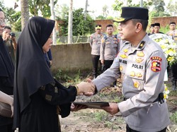 Surat KPLB 3 Polisi Gugur Saat Bubarkan Sabung Ayam di Lampung Diantar Jenderal