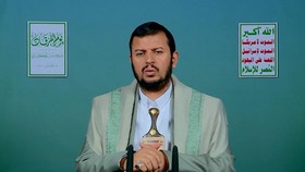 VIDEO: Pemimpin Houthi Ancam Balas Serang Kapal Induk AS