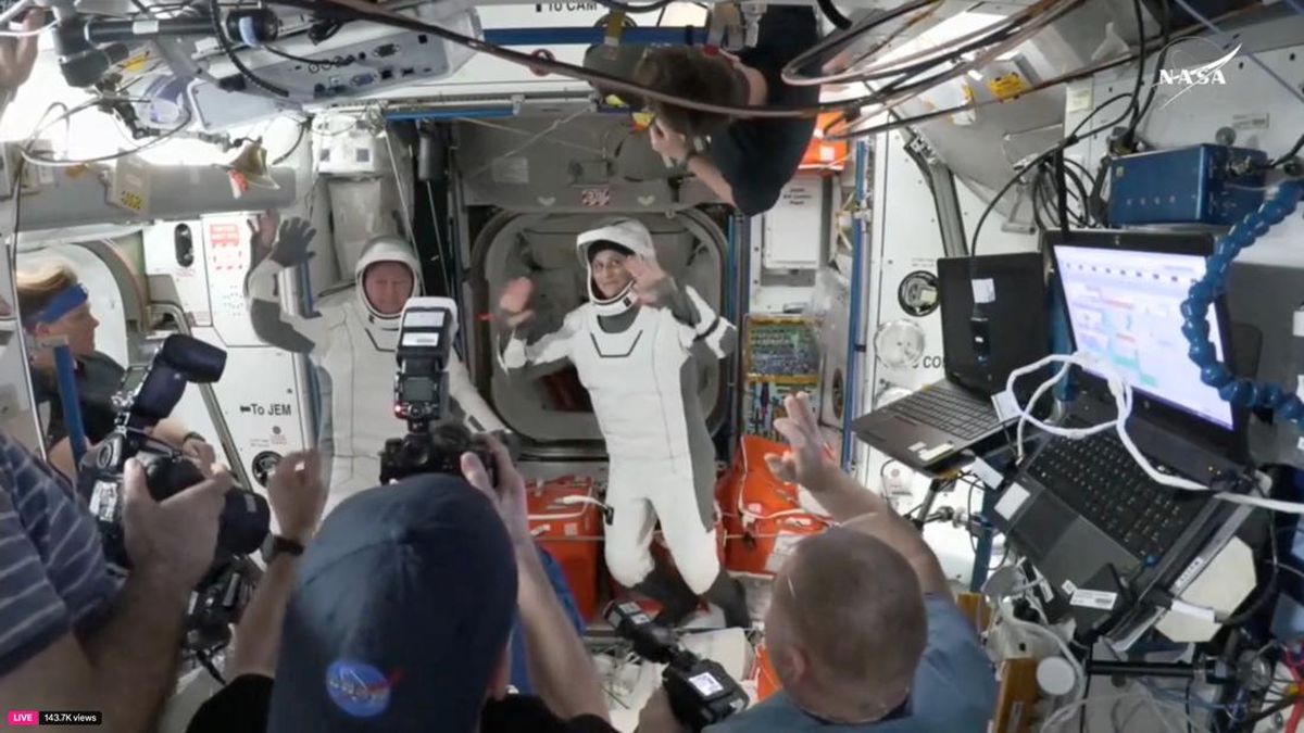 NASA Astronauts Return to Earth After 9 Months ‘Stranded’ in Space: A Mission Overview