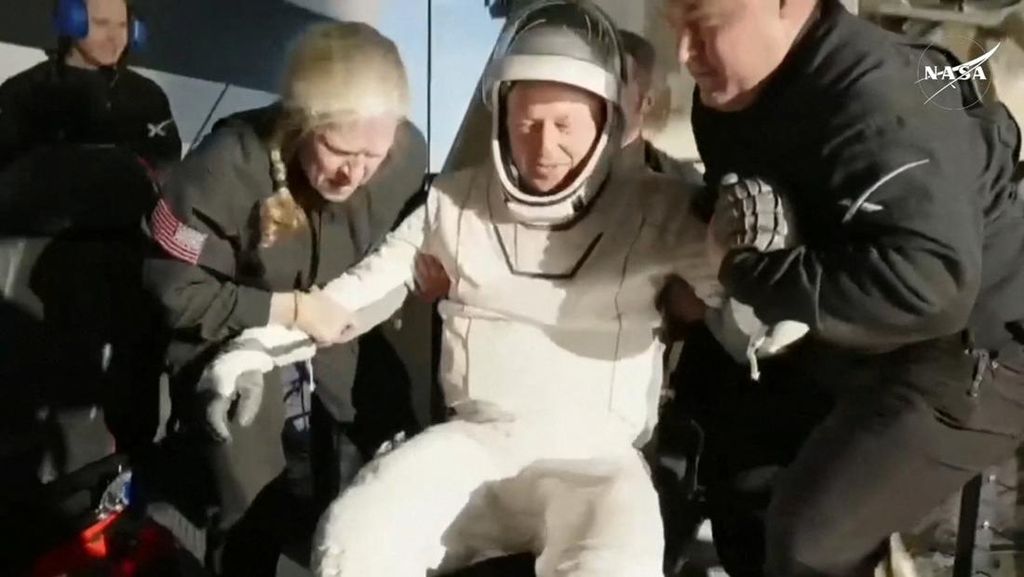 Pertama Dalam Sejarah, 4 Astronaut Turun ke Bumi karena Sakit Serius