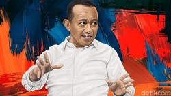 Viral Keluarga Menteri ESDM Bahlil Lahadalia Naik-Turun Jet Pribadi