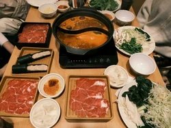 CEO Restoran Diboikot Gegara Sebut Orang Miskin Tak Layak Makan Hotpot