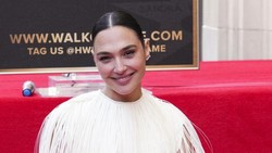 Gal Gadot Bikin Geger di Festival Film Yerusalem Gegara Isu Perang Gaza