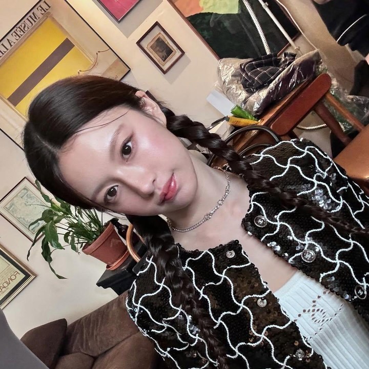 <p>Tak heran, ia disebut sebagai salah satu artis Korea Selatan tercantik menurut situs jajak pendapat King Choice. (Foto: Instagram @goyounjung)</p>