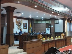Iming-iming Komisi 3% demi Genjot Pungutan Turis Asing ke Bali