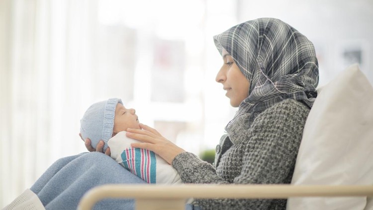 Ibu menyusui muslim
