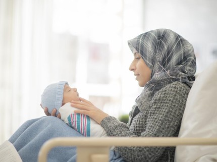 6 Tradisi Unik Melahirkan di Turki, Minum Minuman Khas hingga Buka Semua Jendela & Pintu