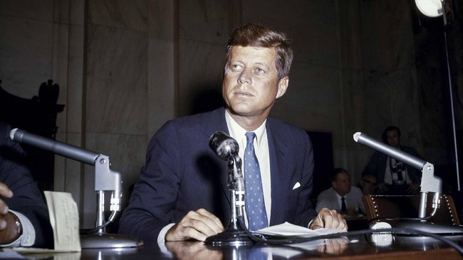 Sebelum Dibunuh, Presiden AS JFK Dijadwalkan Bertemu Jenderal TNI Ini Presiden ke-35 Amerika Serikat John F Kennedy (JFK) ternyata pernah menjadwalkan pertemuan dengan salah satu jenderal Tentara Nasional Indonesia.
