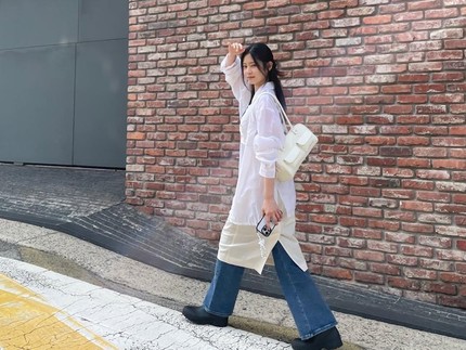 Punya Gaya Simpel tapi Stylish, Intip 5 Potret Kim Min Ju Pemeran Drakor Viral Undercover High School