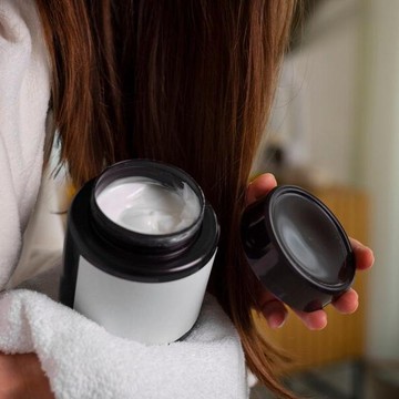 3 Manfaat Hair Mask yang Sayang untuk Dilewatkan