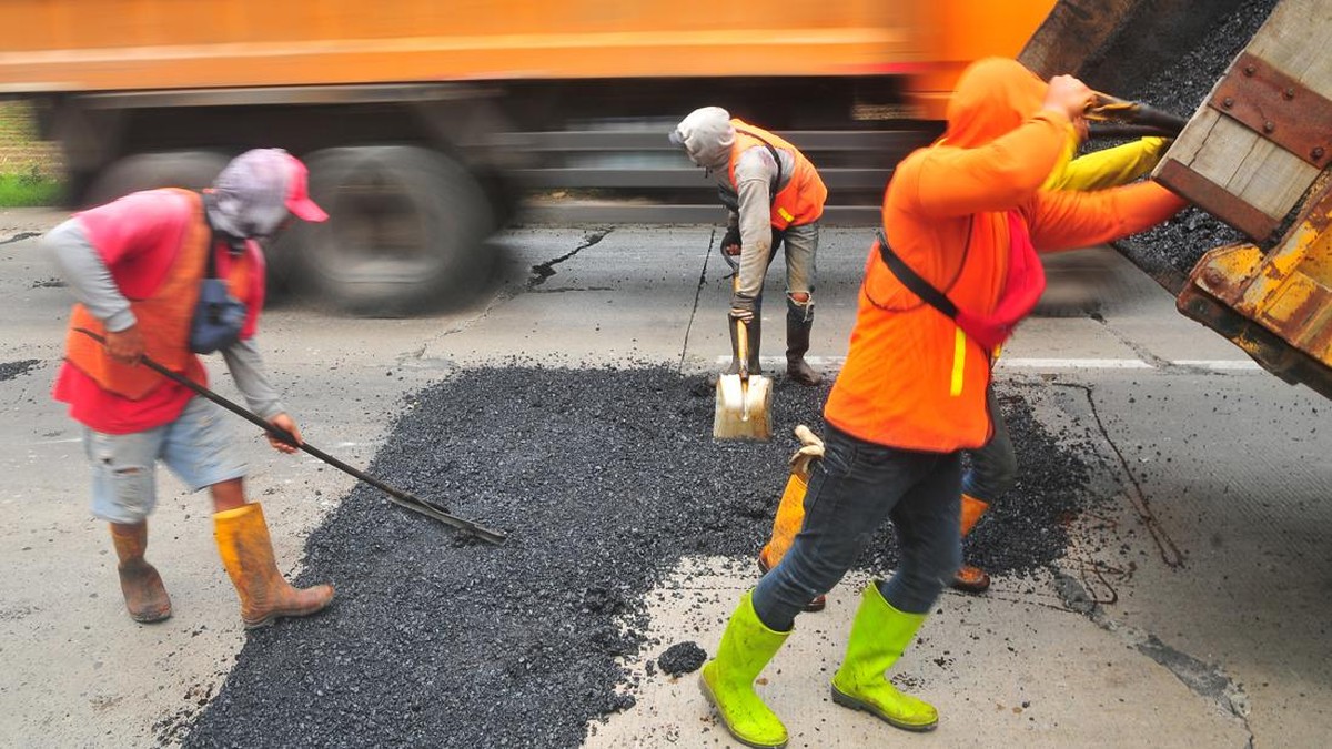 FOTO: Persiapan Jalur Darat Jelang Mudik Lebaran 2025