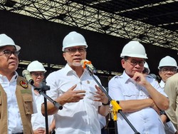 Zulhas-Pramono Cek RDF Bantargebang, Bahas Tipping Fee untuk Gaet Investor