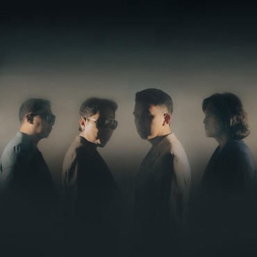 Lirik Lagu Masih (Sahabatku, Kekasihku) - Ada Band