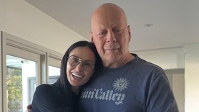 Ultah ke-70, Bruce Willis Dapat Ucapan Spesial dari Demi Moore