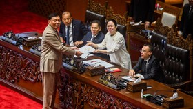 Puan Sebut UU TNI Tetap Larang Tentara Berbisnis & Jadi Anggota Parpol