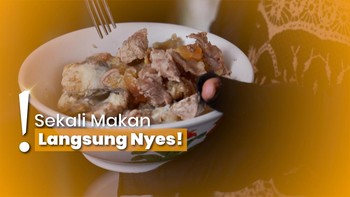 title-image Mencoba Mie Kocok Khas Sukabumi, Pake Mata Sapi Beneran