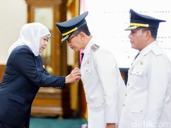 Pesan Khofifah Saat Lantik Bupati-Wabup Pamekasan Kholilurrahman-Sukriyanto