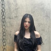 Aktris Korea Han So Hee Ungkap Pandangannya Tentang Kecantikan: Itu Bukan Hanya Soal Penampilan