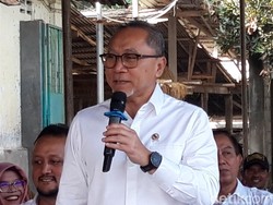 Zulhas Bilang RI Sudah Swasembada Beras dan Jagung Tahun Ini