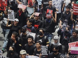 3 Mahasiswa UI Terluka Saat Demo Tolak RUU TNI