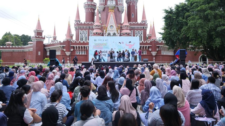 Perayaan bertema SEVENTEEN